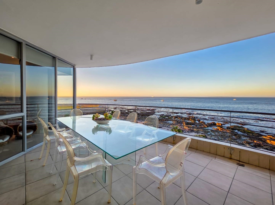 3 Bedroom Property for Sale in Mouille Point Western Cape